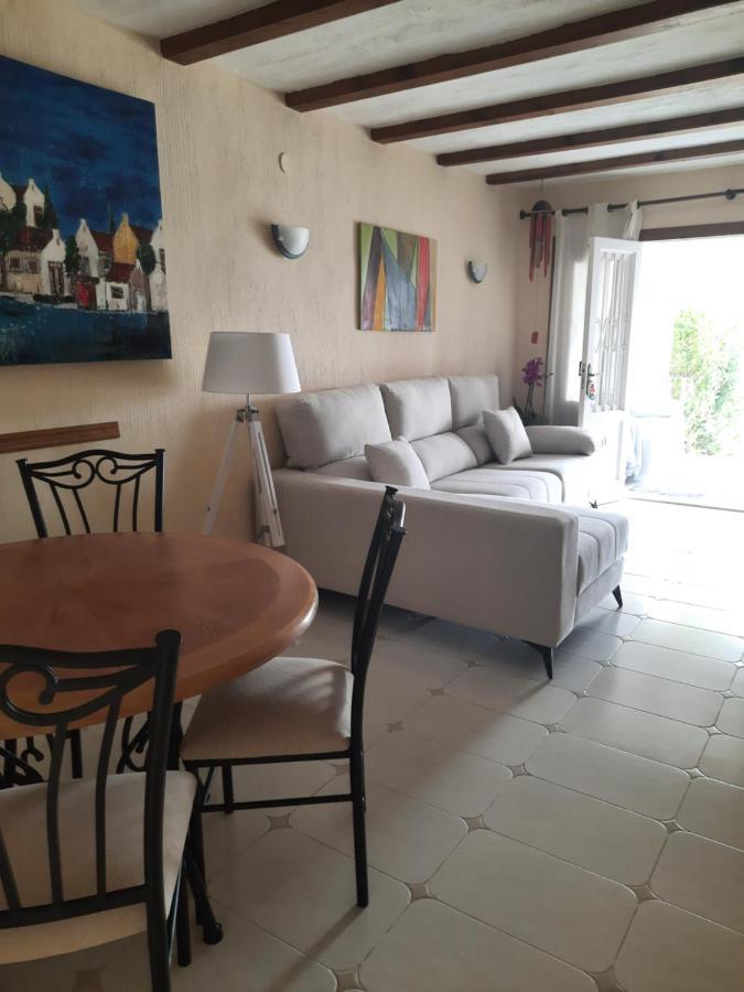 Precioso Bungalow En Moraira/ Lovely Bungalow In Moraira Villa Luaran gambar